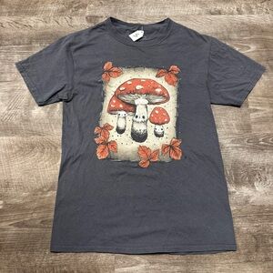 Stephanie Bayles Mushroom Forest T-Shirt Size Small